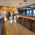 Wlodgeone Πανσιόν 4*